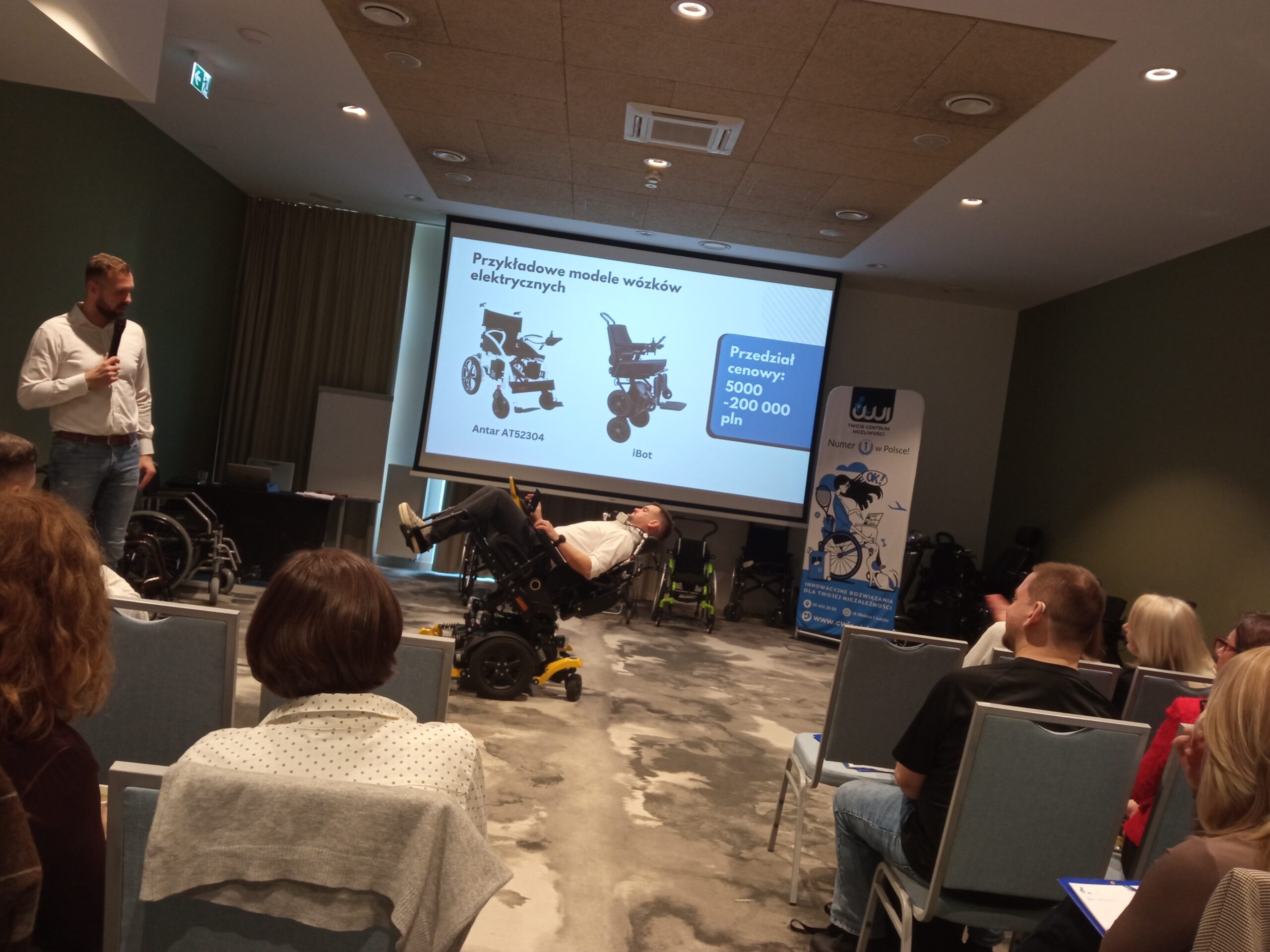 Uczestnicy w trakcie szkolenia.