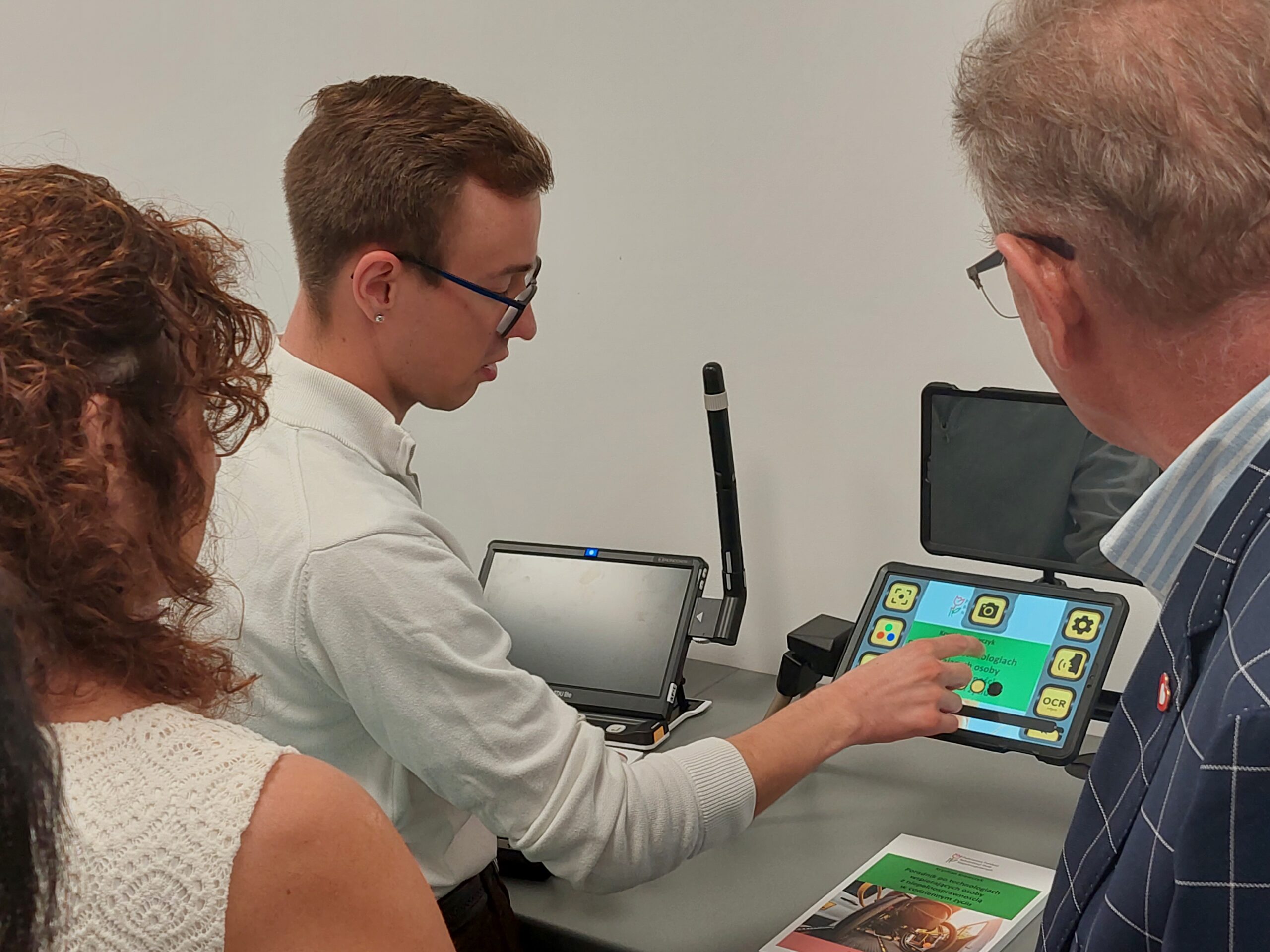 Prezentacja sprzętów całej grupie.