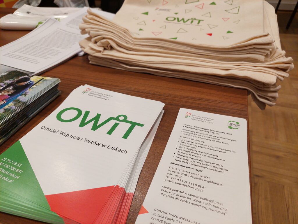 Materiały OWiT - ulotki, torby itp.